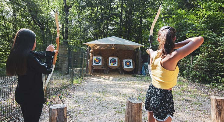 activité tir à l'arc pour les ados du camping